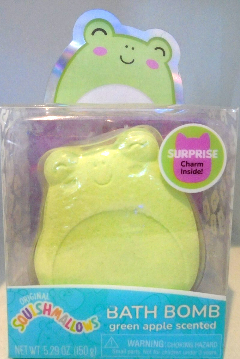 Squishmallows Bath Bomb, Green Apple Scented, 5.29 Oz, Surprise Charm Inside