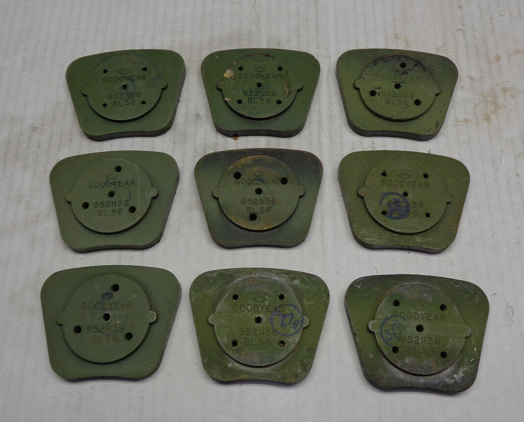 LOCKHEED AIRCRAFT BRAKE PUCK SET 95-21136 T33   SET OF 9 EACH NEW