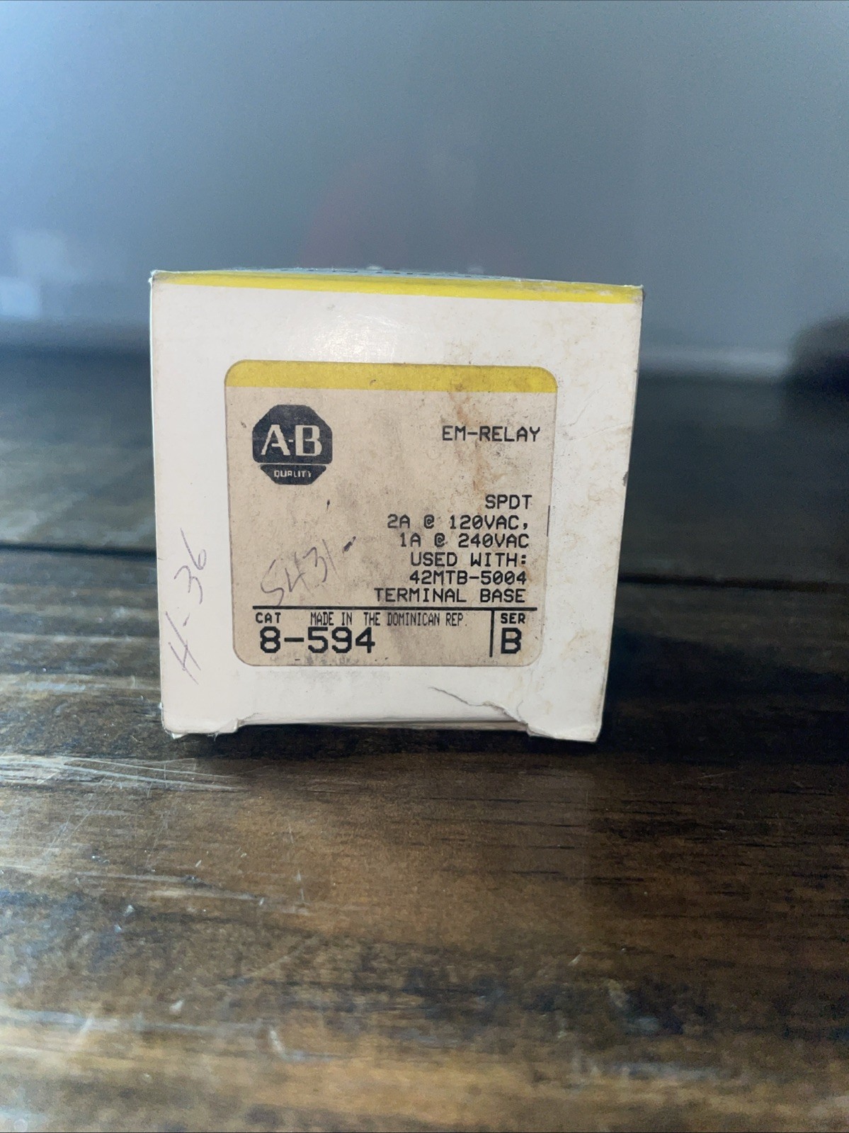 Allen Bradley 8-594