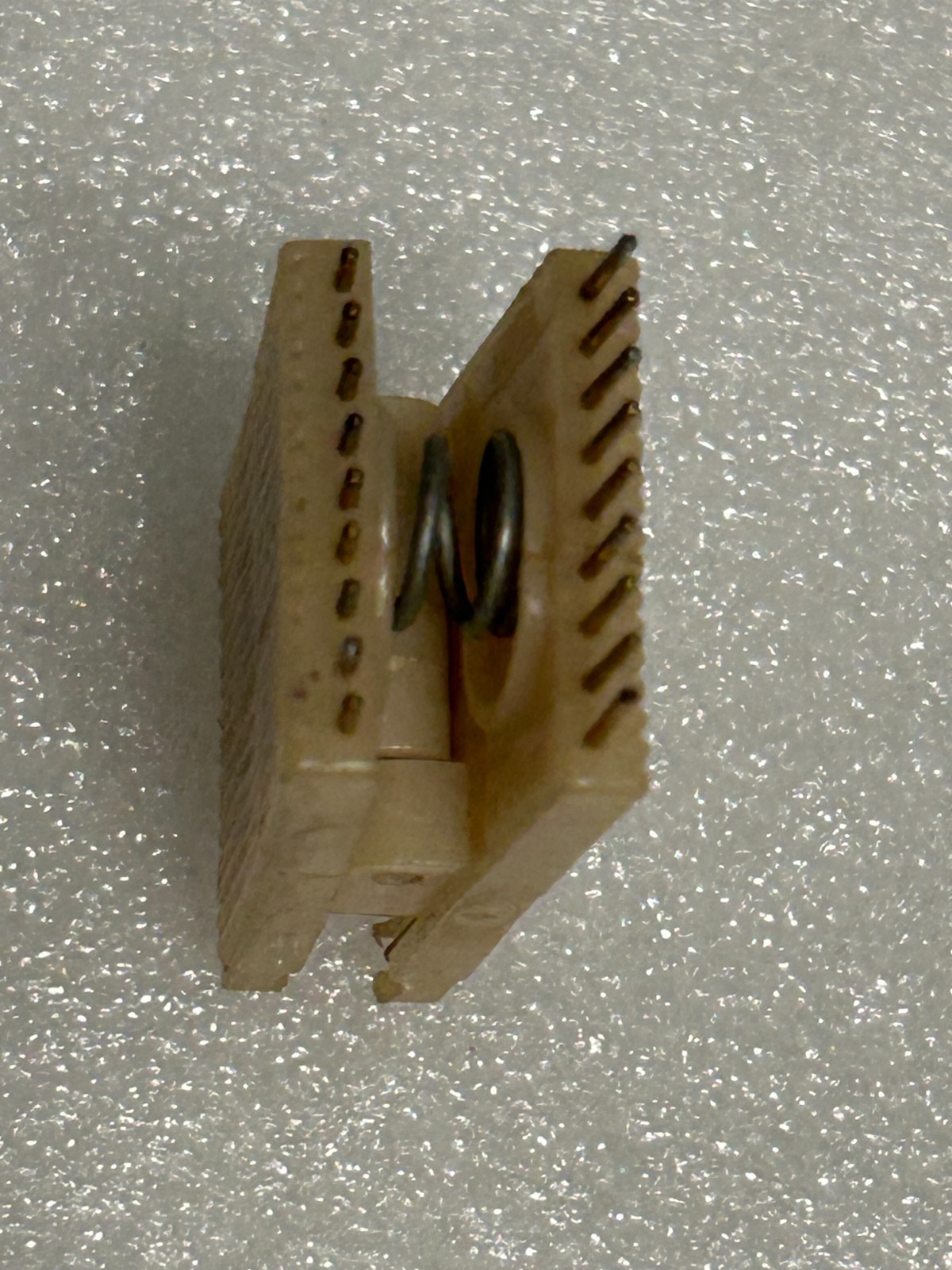 IC Test Clip API 18-Pin DIP USED Good condition Tested