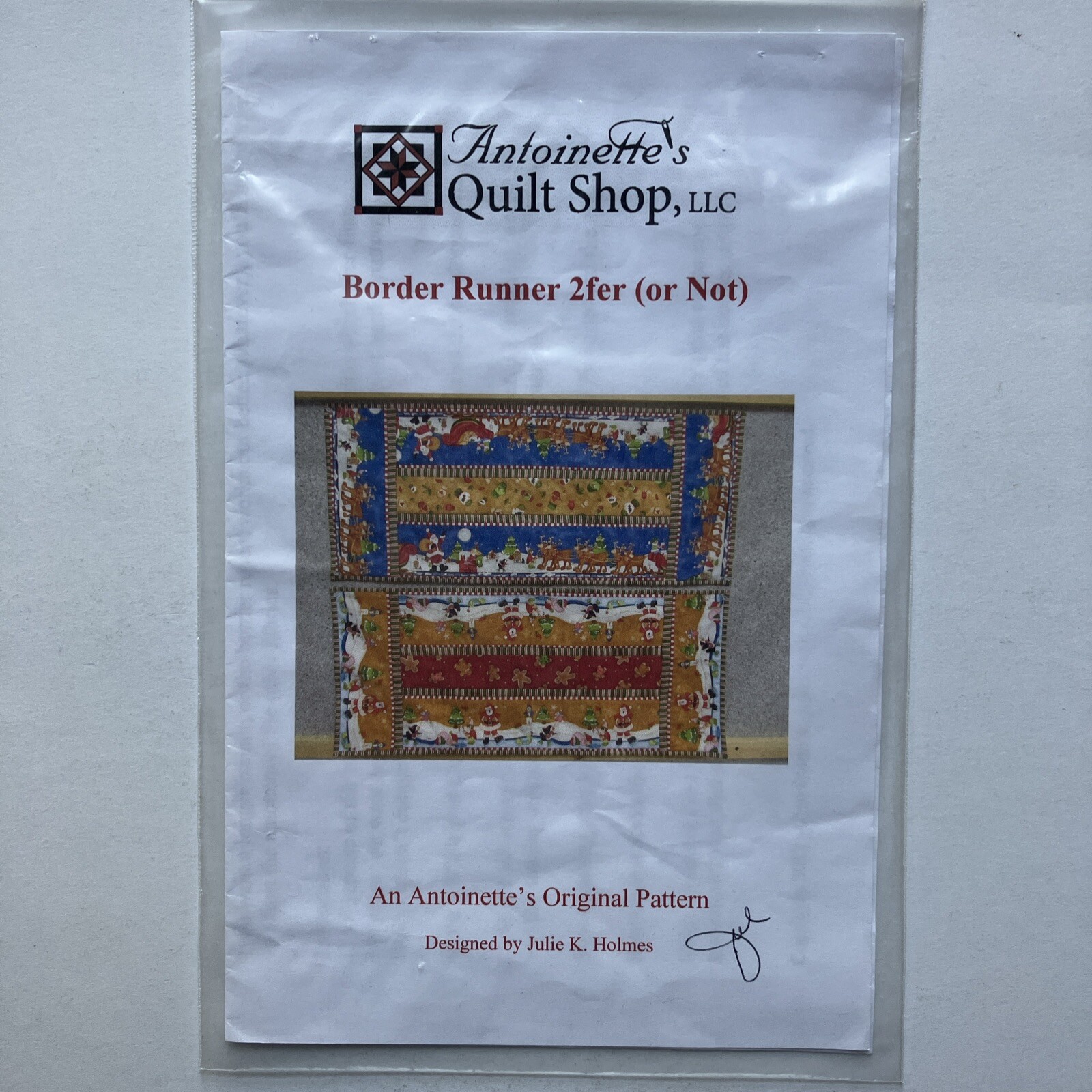 Antoinettes Quilt Shop Border Runner 2fer (or not) 33.5"x14" Julie Holmes 2012