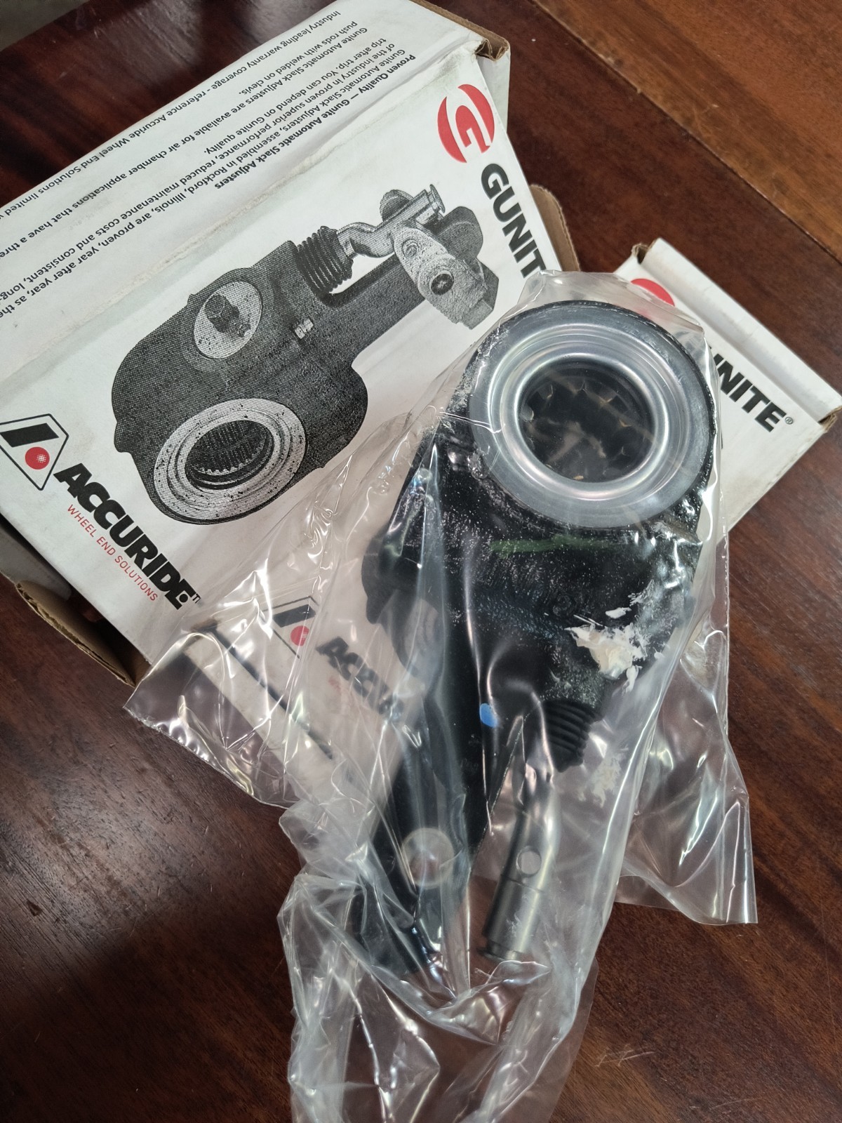 GUNITE AS1168 - 5.5" Automatic 2000 Slack Adjuster, 10-spline, 1.5" diameter