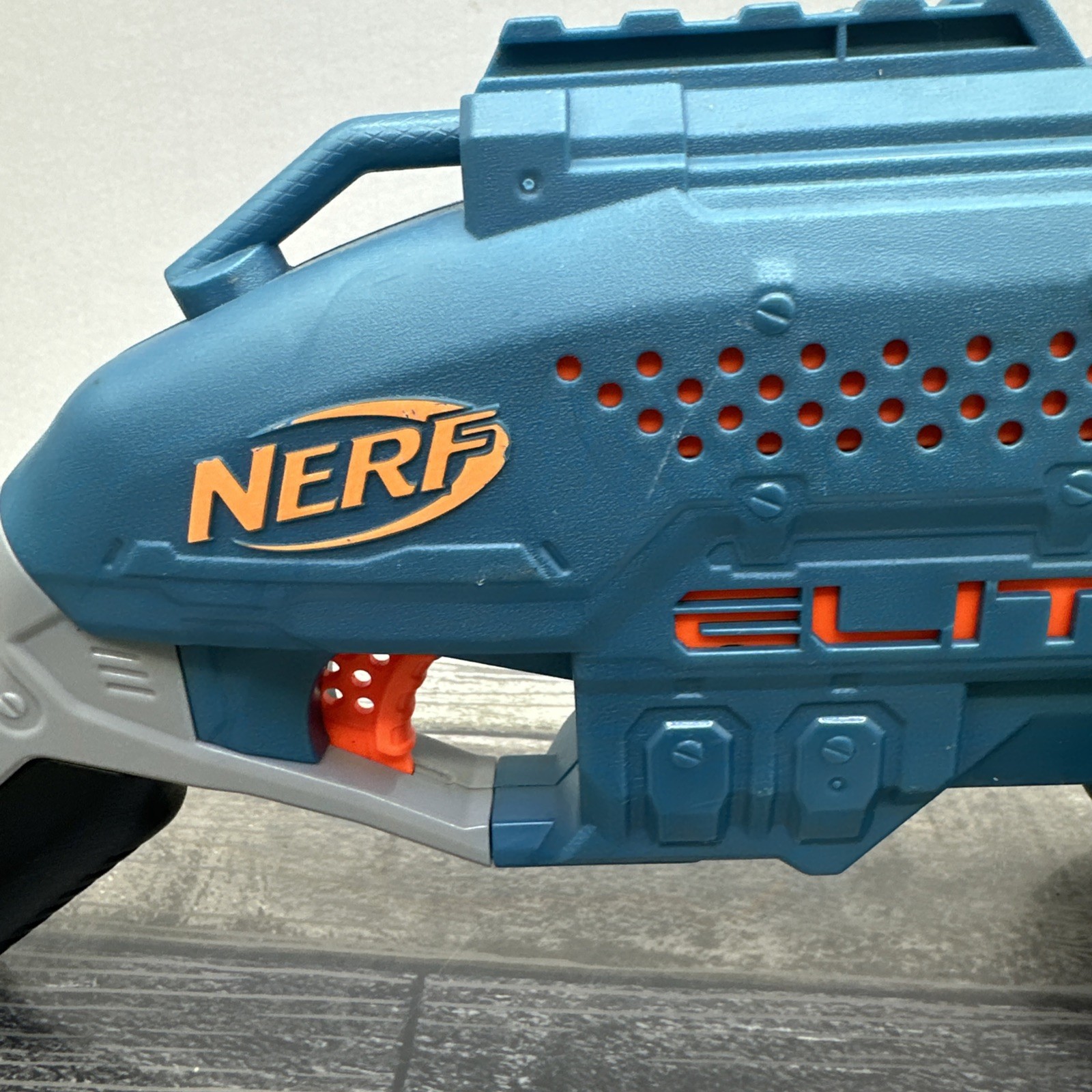 Nerf Elite 2.0 Warden DB-8 NO DARTS {22}
