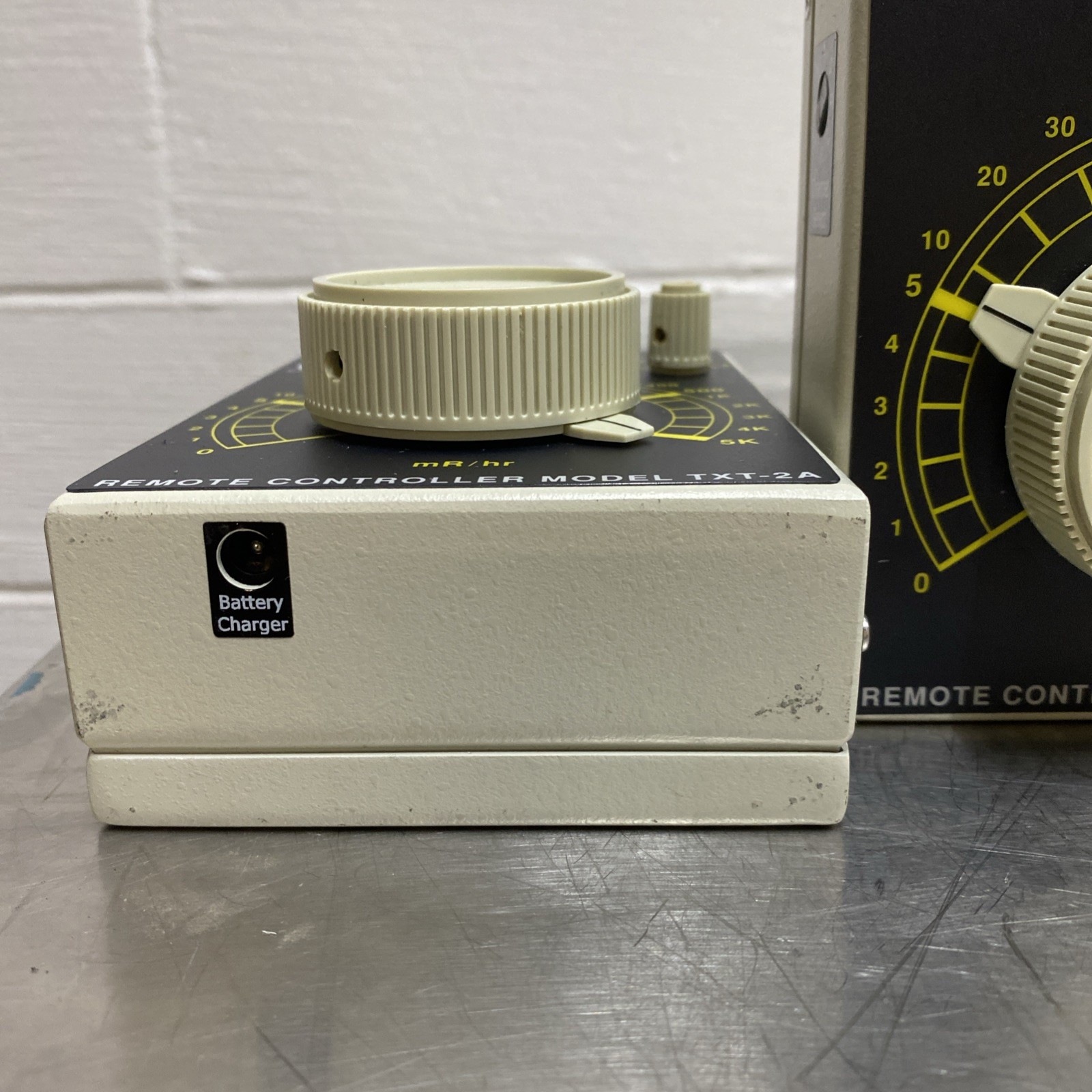 Teletrix TXR-2A Radiation Simulator And TXT-2A Remote Controller
