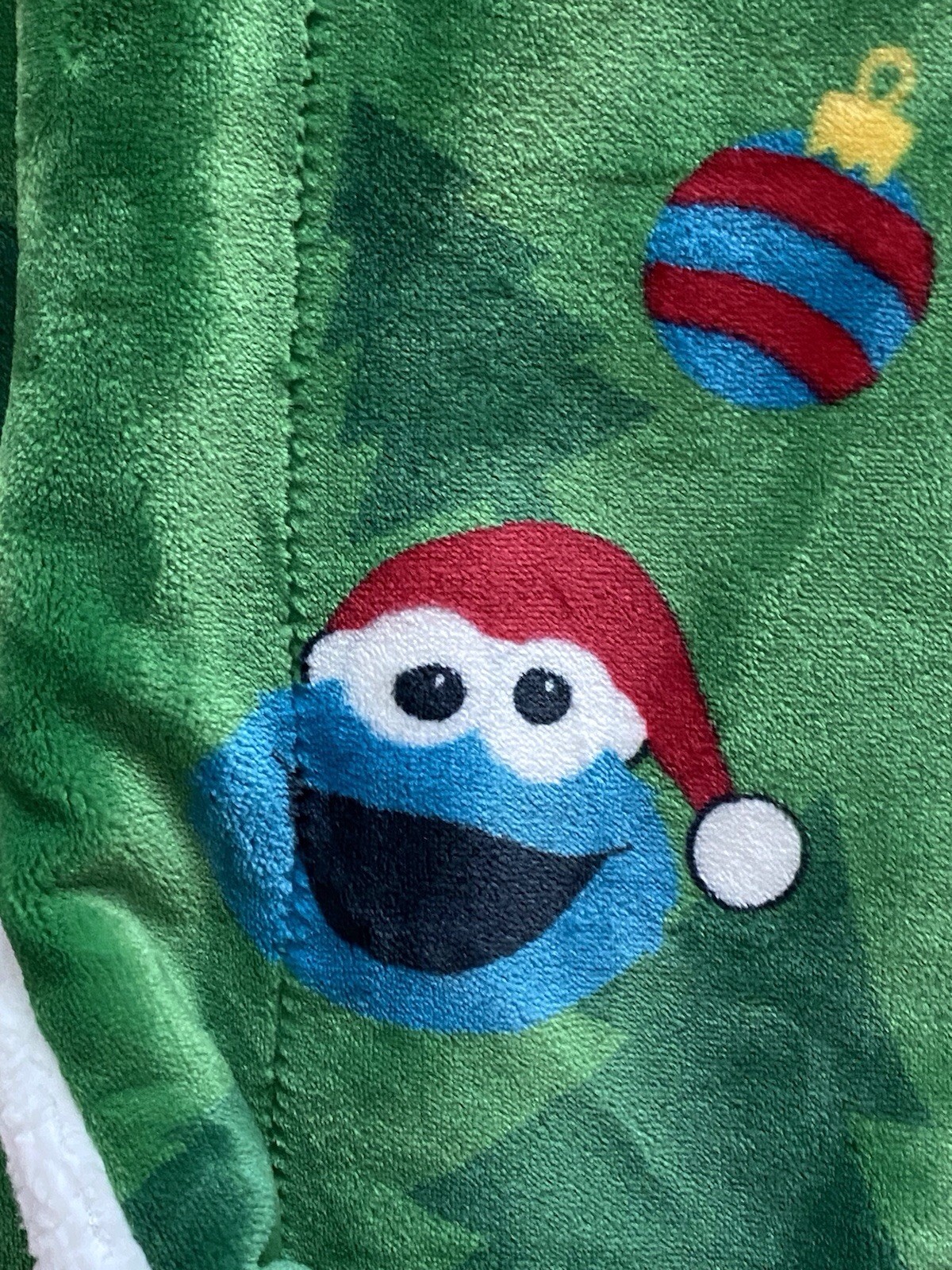 Sesame Street Christmas W/Sherpa Throw Blanket Elmo Cookie Monster Big Bird NEW