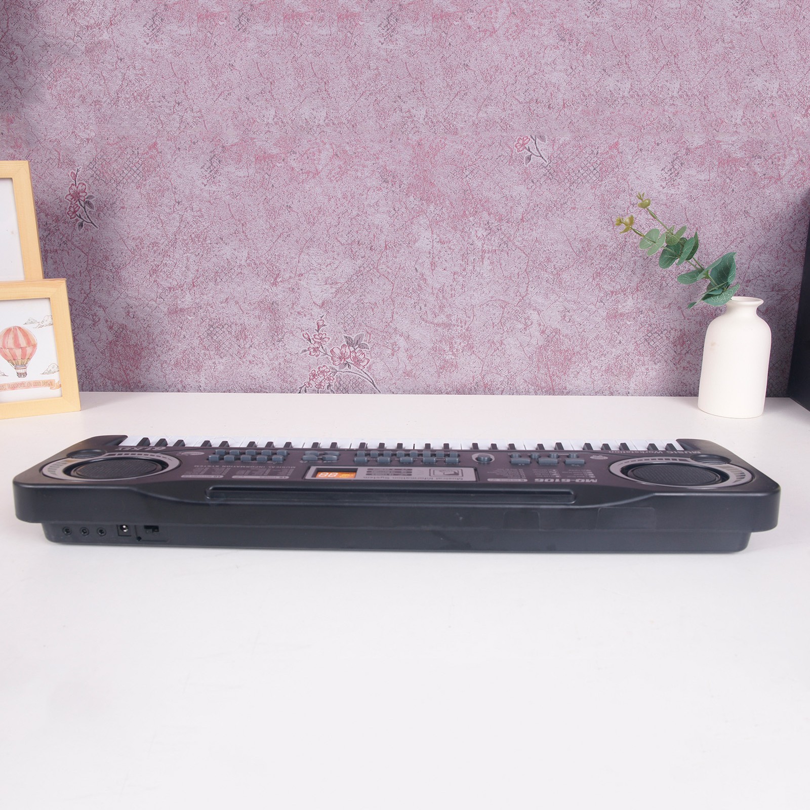 61 Keys Electronic Piano With Multiple Tones Rhythms Demos And Microphone