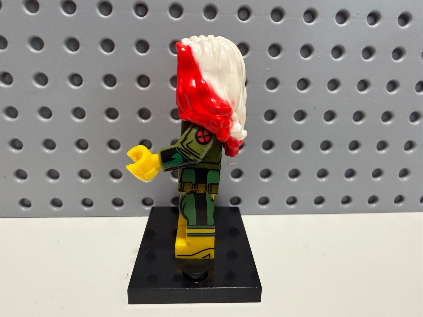 LEGO Marvel X-Men Rogue Custom Minifigure