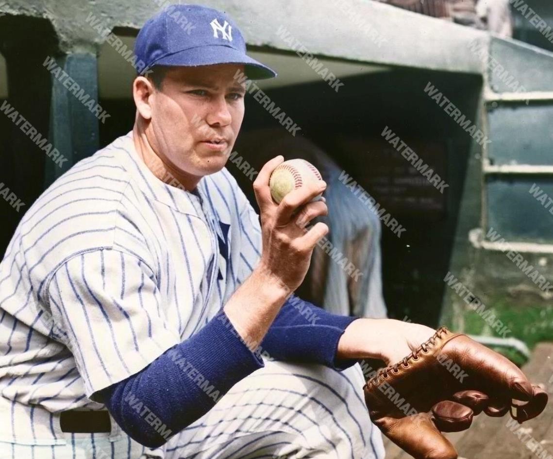 GY47 Ernie Bonham 1942 Yankees Fork Ball Grip 8x10 11x14 16x20 Colorized Photo