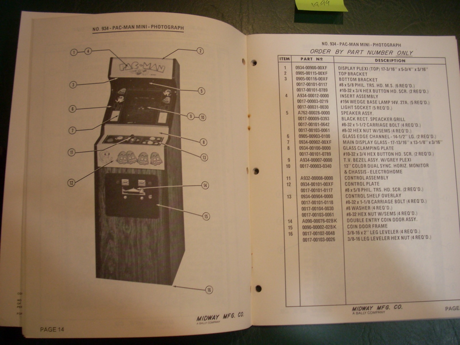 Midway PAC-MAN Operating Manual with schematics 60 pages Excellent condition