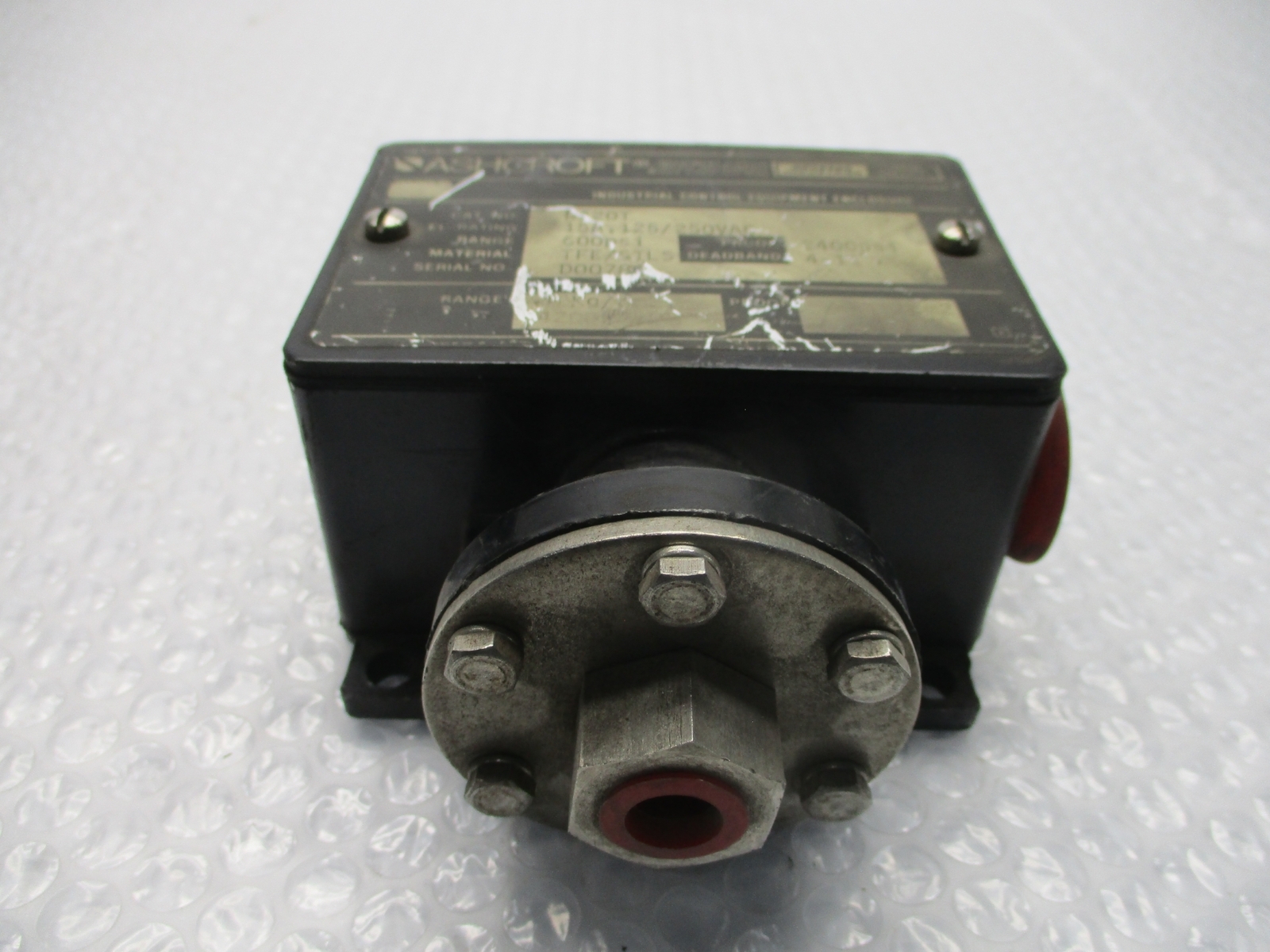 ASHCROFT B420T PRESSURE SWITCH UNMP