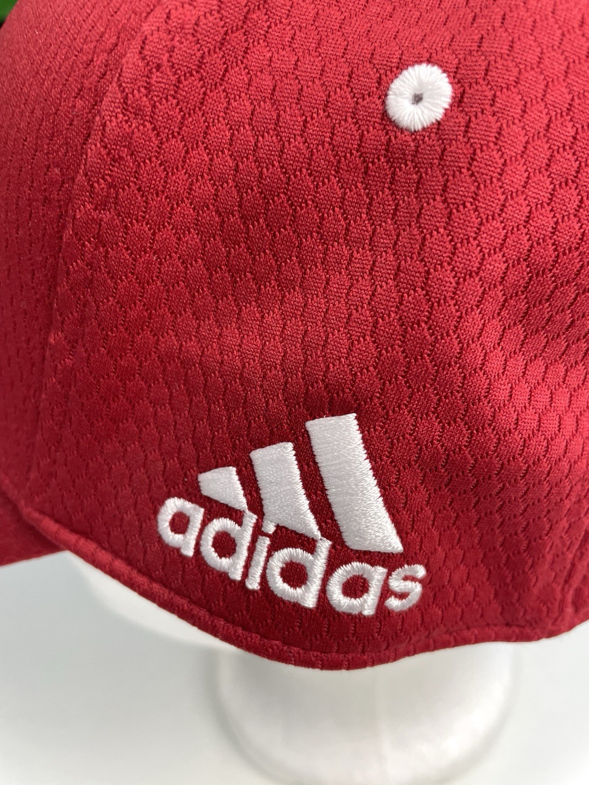 TaylorMade Adidas Fitted Golf Cap Red Size S/M