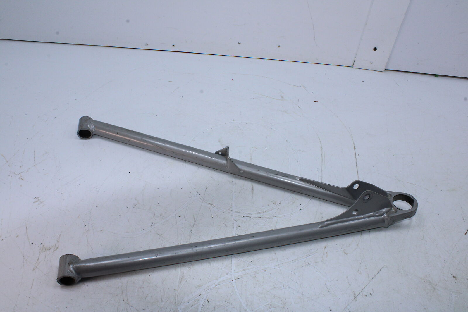 2010 Ski-doo Gsx 1200 Se 4 Tec Left Front Lower Control A Arm silver 505072523