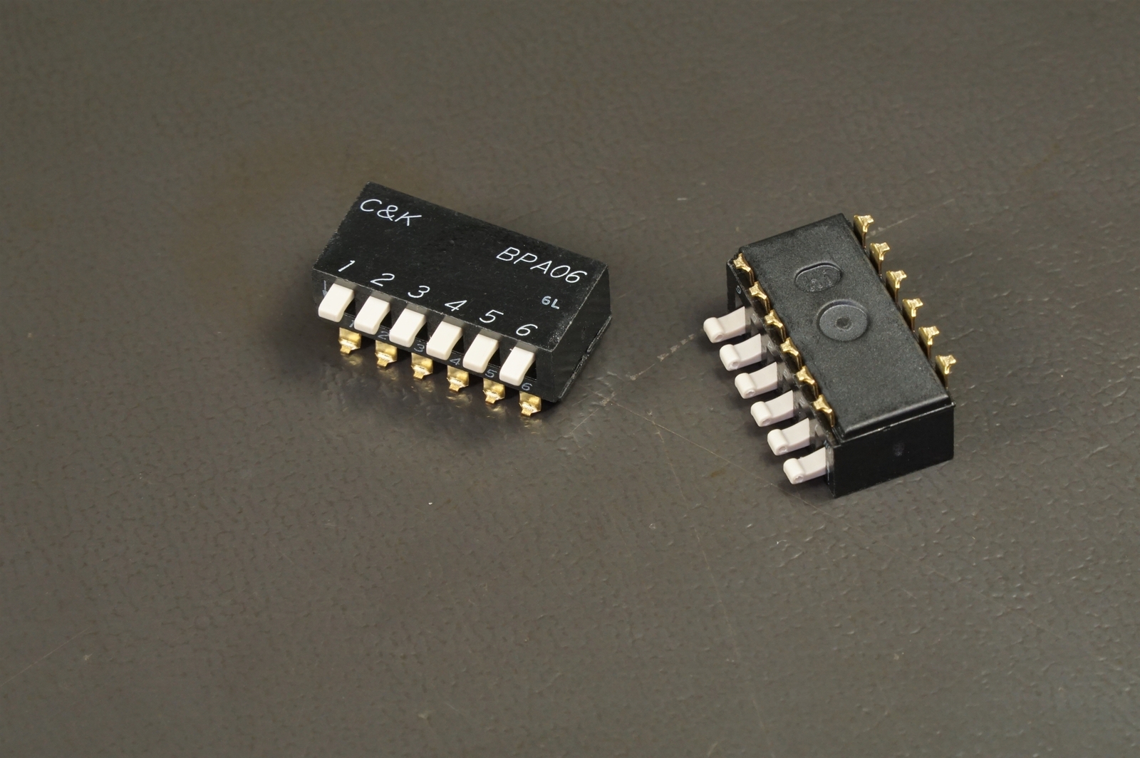 Lot of 2 BPA06SB C&K Components DIP Switch 6 Pos Piano SPST 100mA 24V Gull Wing