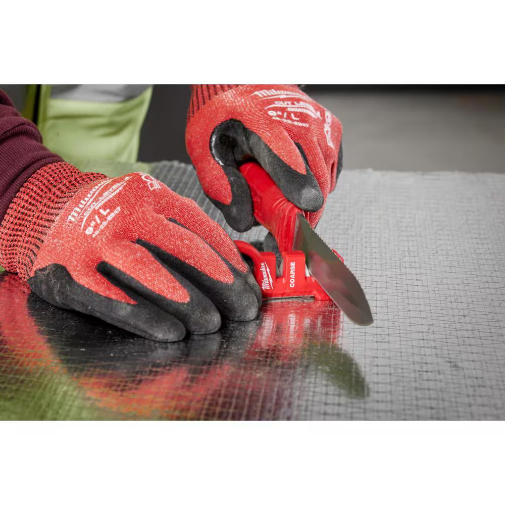Compact Jobsite Handheld Knife Sharpener