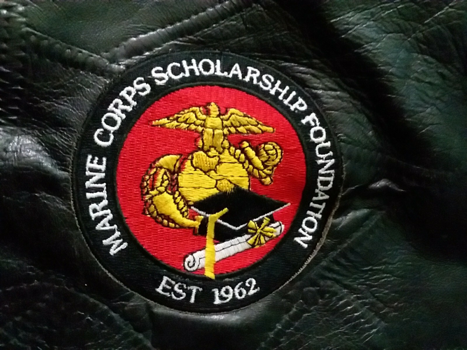 Marine Corps Genuine leather Dress Suit garment Bag /Scholarship Foundation 1962