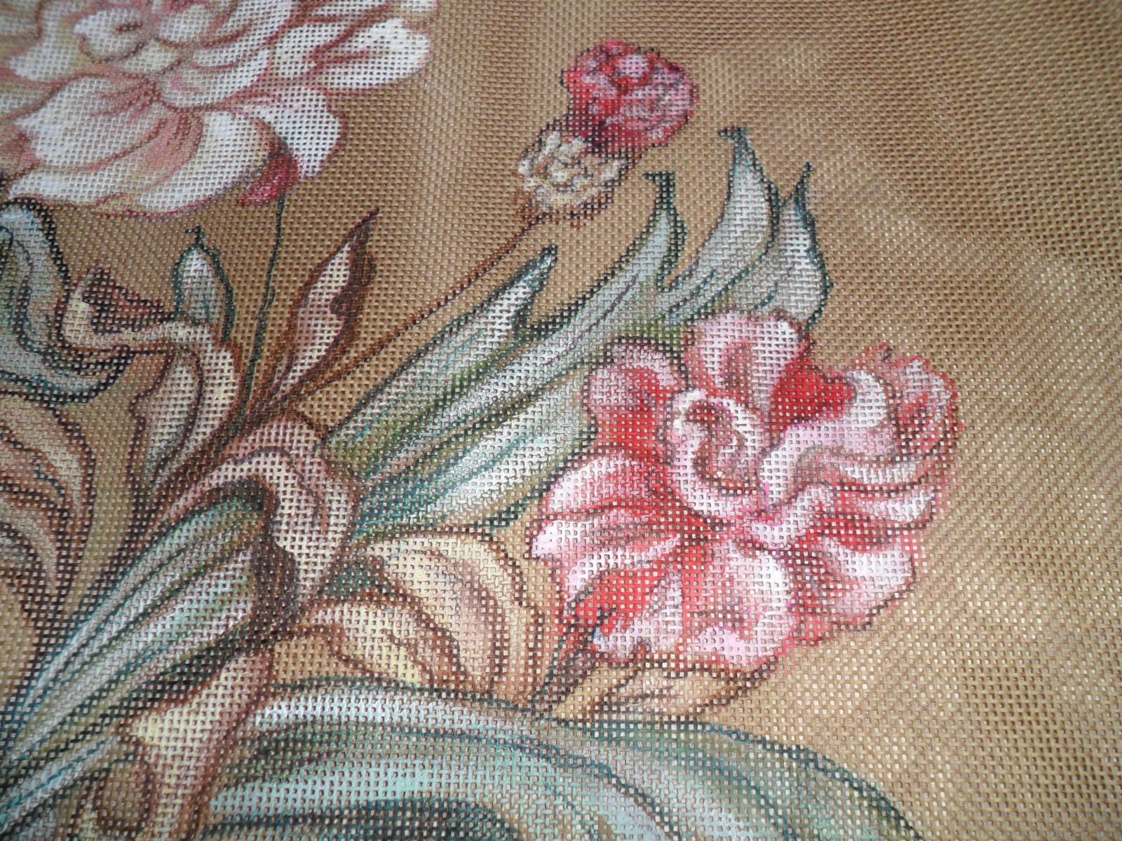 Exquisite Handpainted Needlepoint Canvas - Glorious Florals 16 Count Mono