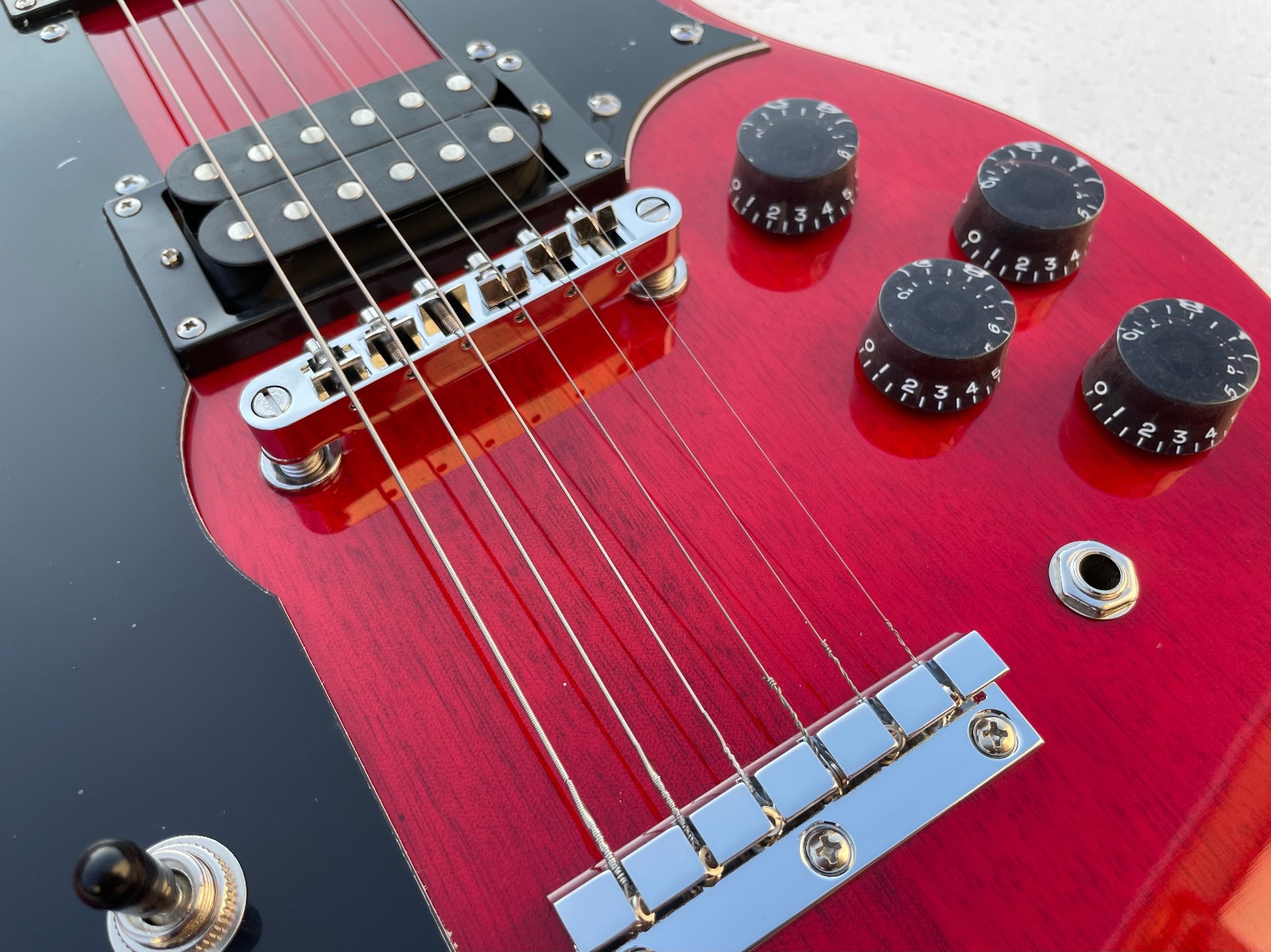 Double Neck 6 & 12 String Electric Guitar Bone Nut Glossy Finished Solid Body