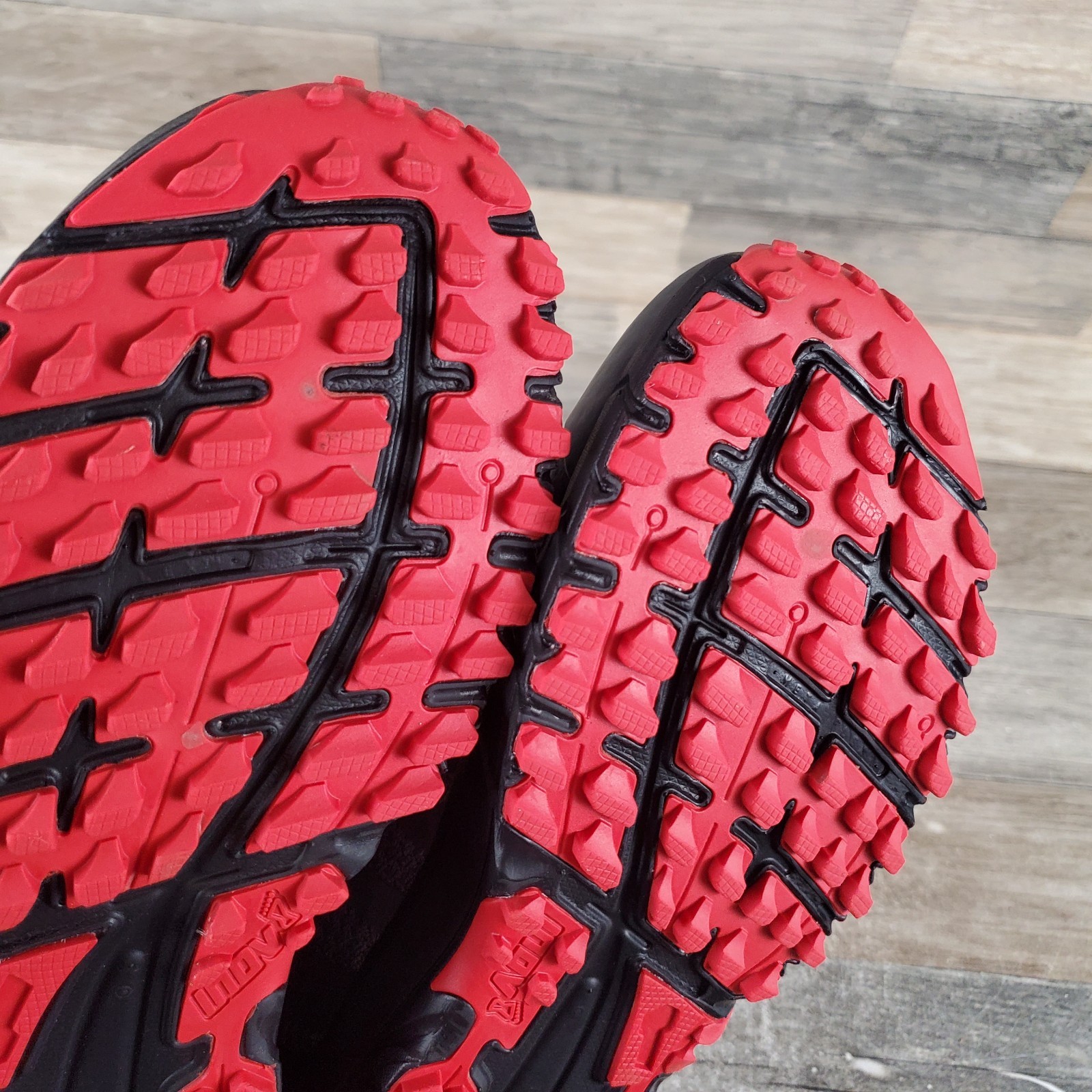 Inov-8 Parkclaw 260 Knit Shoes Sz Mens 9 / Womens 10.5 Running Sneakers