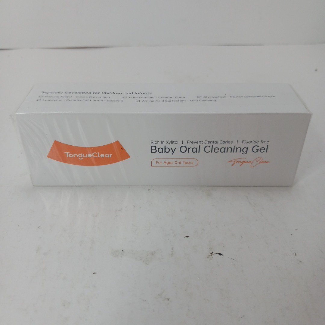 TongueClear Baby Oral Cleaning Gel Fluoride Free Ages 0-6 NIB