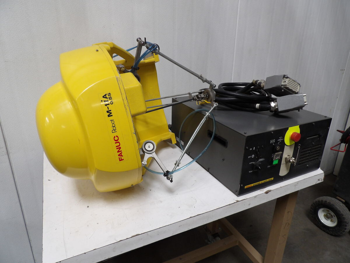 FANUC SYSTEM R-30IA MATE, ROBOT M-1IA 0.5S CONTROLLER AND ROBOT M6171