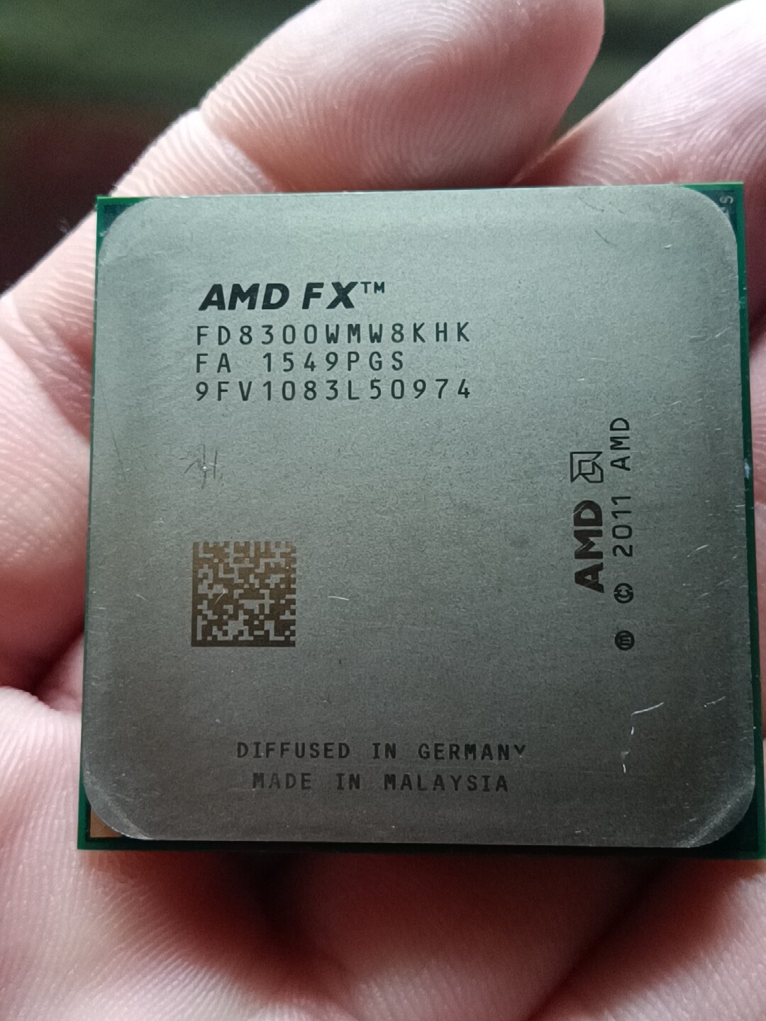 AMD FX-8300 3.30 GHz 8 Core Socket AM3+ 95W FD8300WMW8KHK CPU Processor