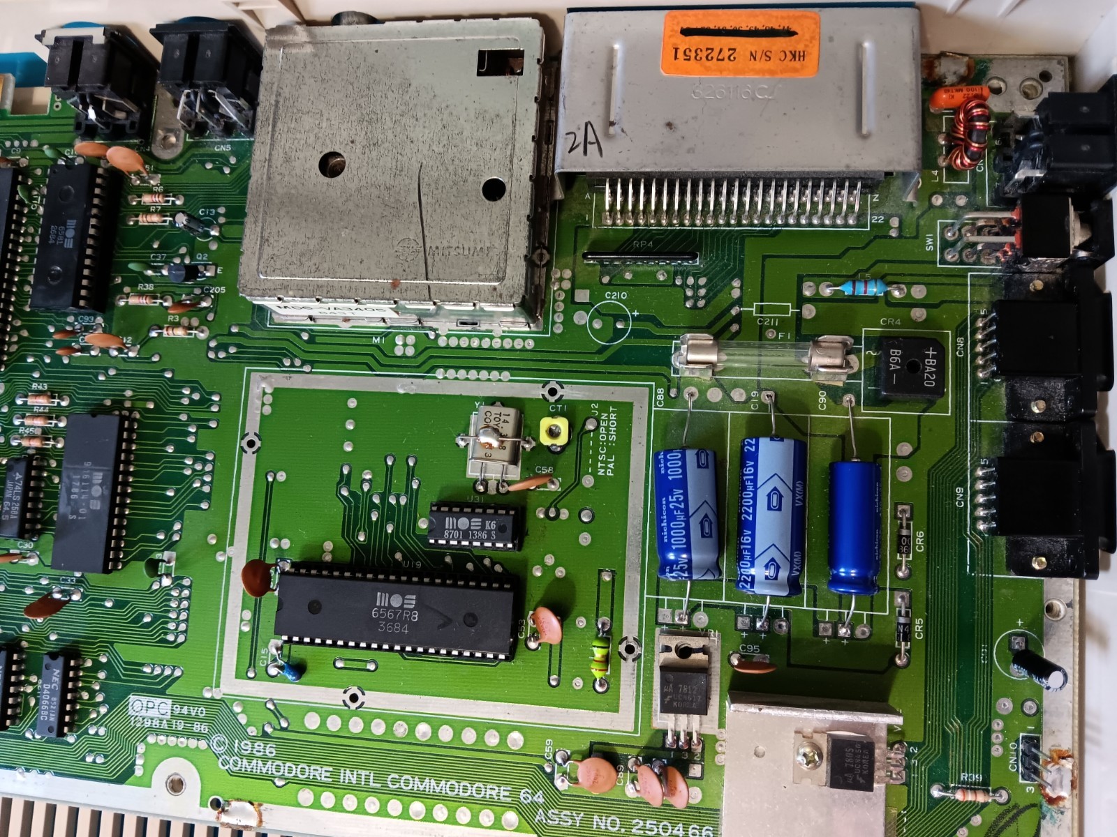 CLEANED, TESTED, WORKING, and RECAPPED NTSC Commodore 64.