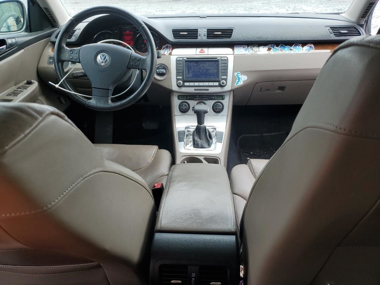 PASSAT 2008 Glove Box 4677081