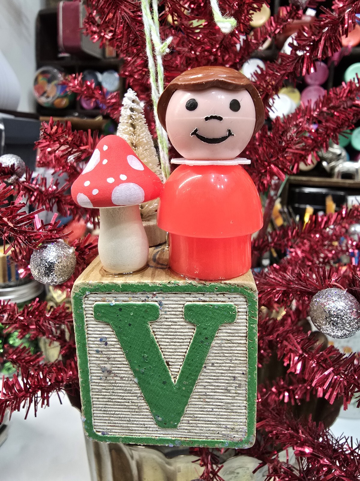Vintage building block  Fisher Price Little People Christmas Ornament Letter V