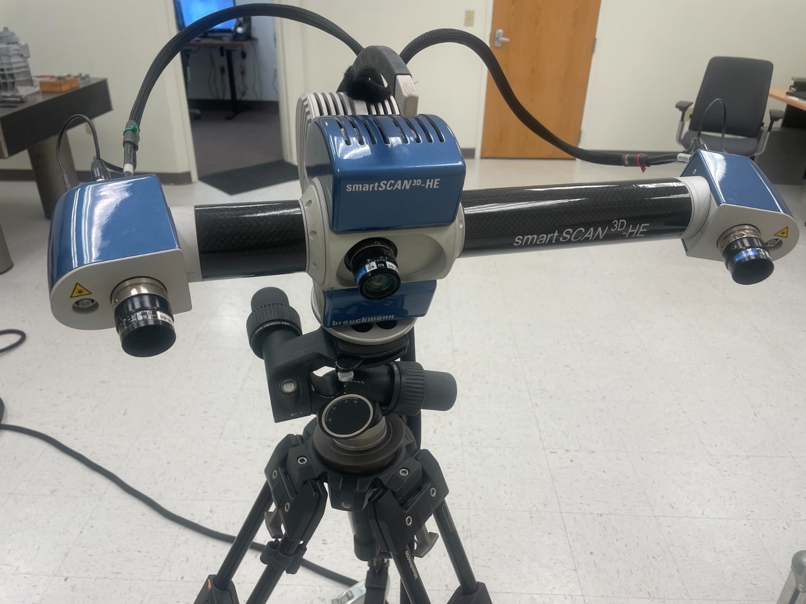 Breuckmann smartSCAN-HE 4MP Structured Light 3D Scanner