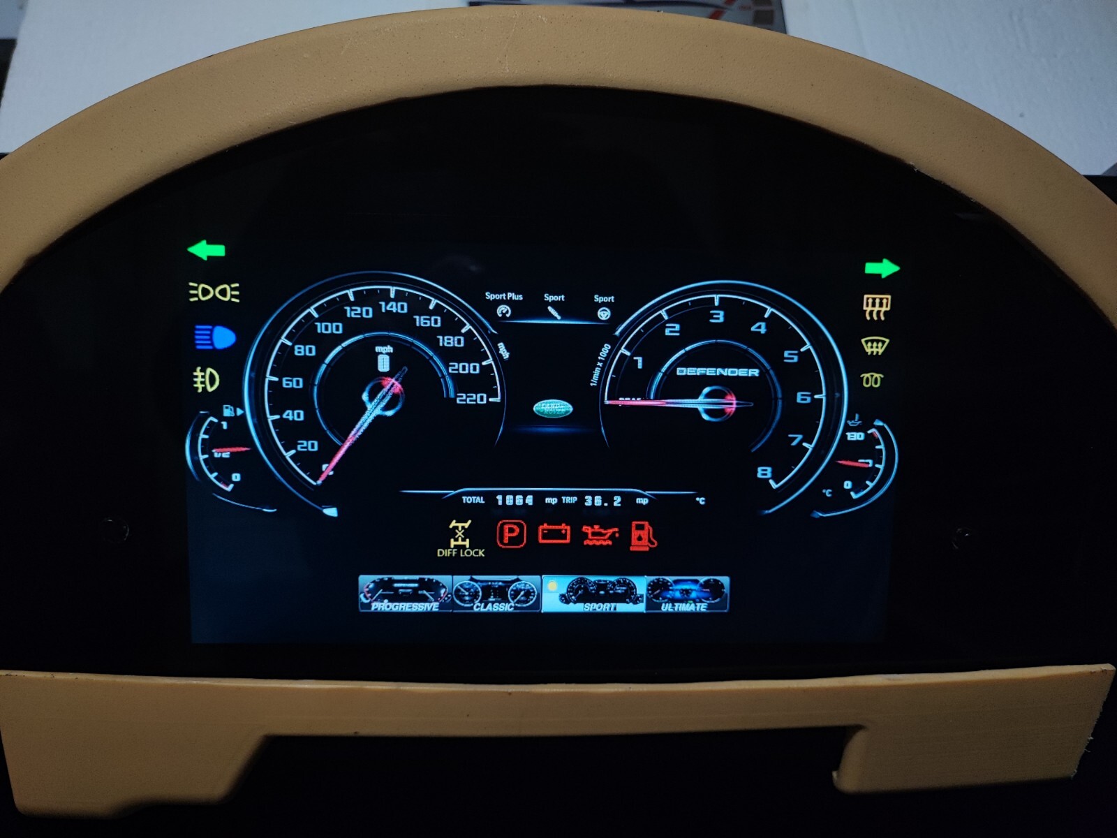 LAND ROVER DEFENDER DIGITAL DASHBOARD LUXURY
