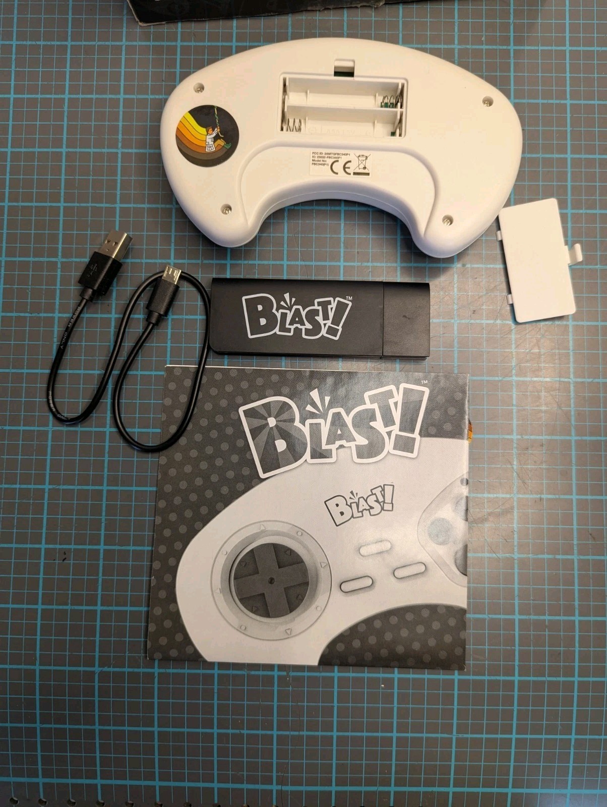 NEW ATGAMES ACTIVISION FLASHBACK BLAST CONTROLLER GAME 20 BUILT IN GAMES PITFALL