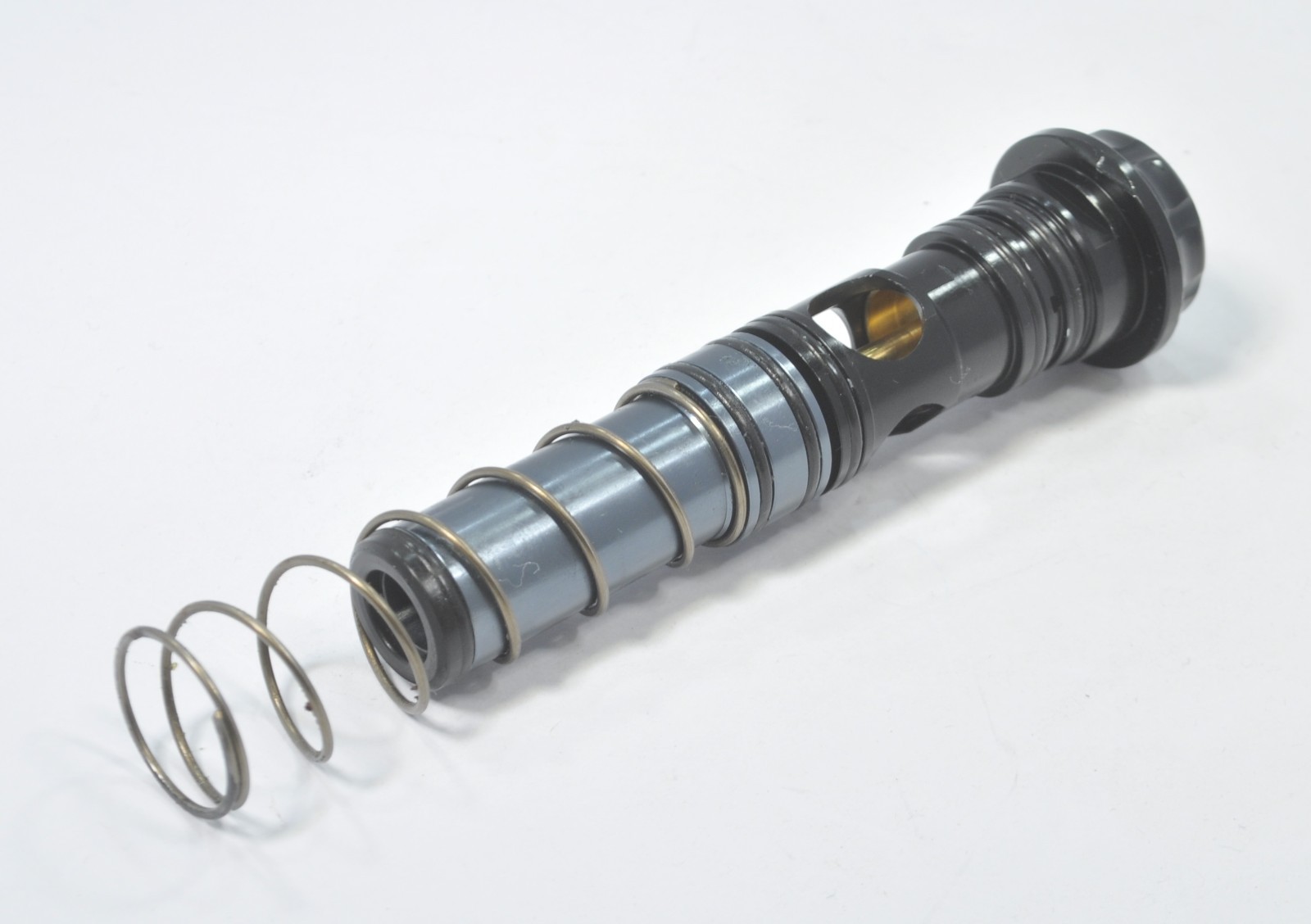 Pre-Owned Invert Mini Complete Bolt Assembly w/ Black Back Cap