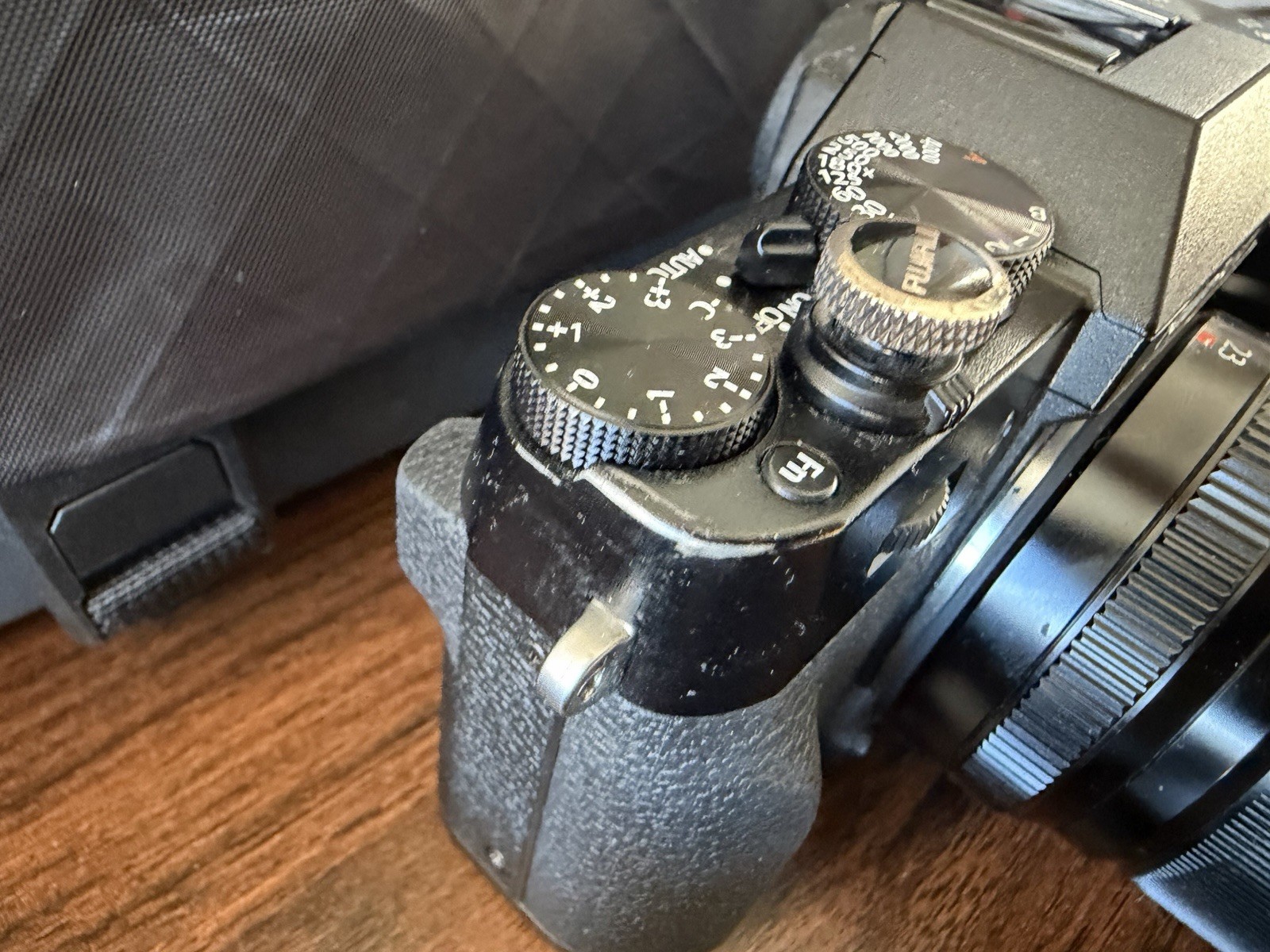Fujifilm X-T30 Black Camera Accessory Bundle w/ Bag