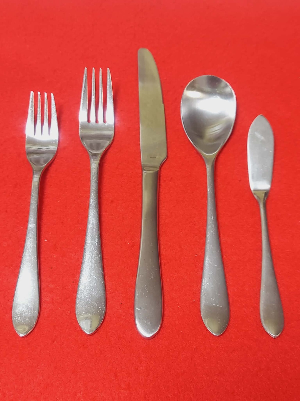 Meridian - Robert Welch Stainless Flatware Satin Replacement Choice (UL)