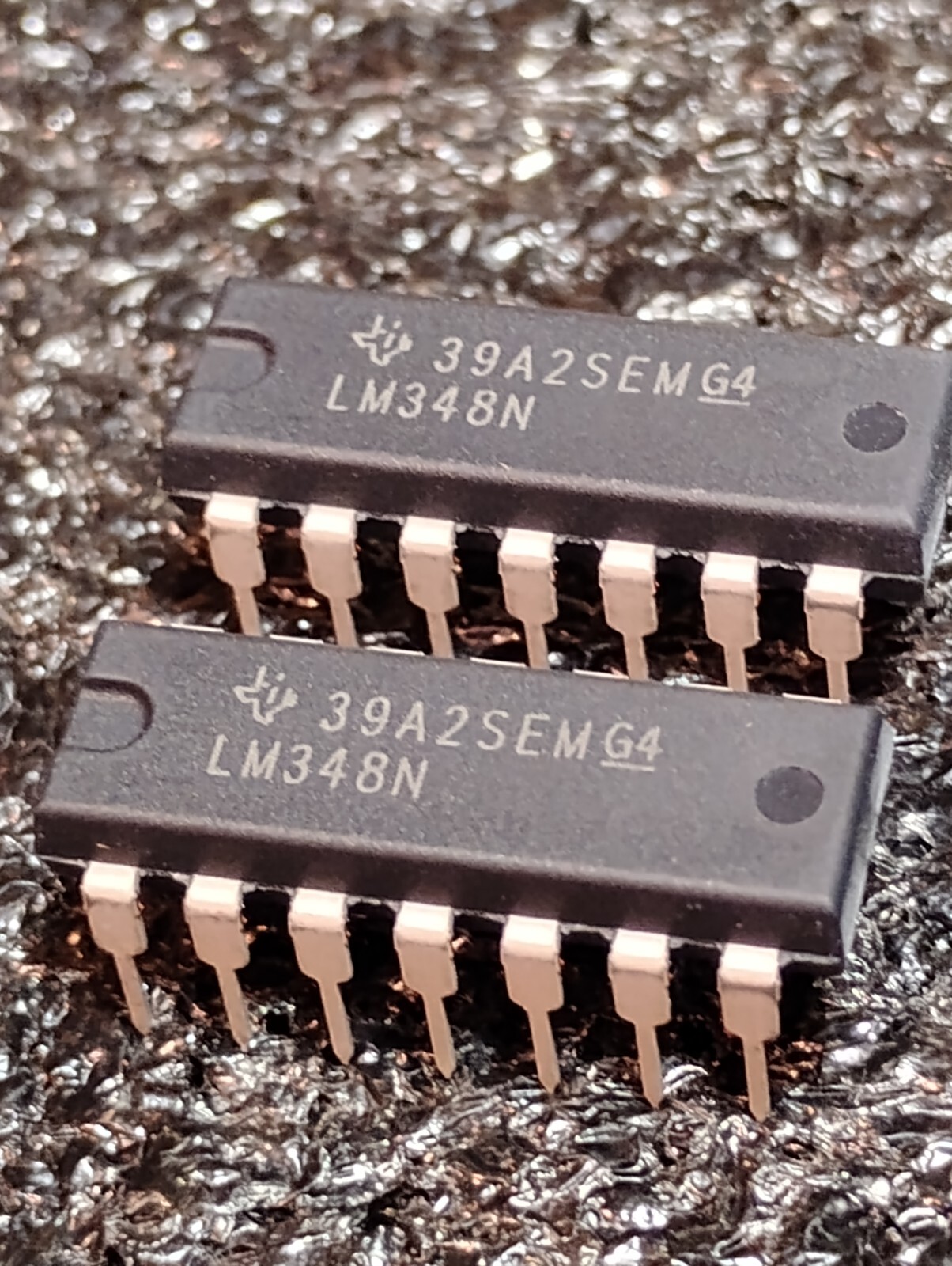 LM348N Quad High Gain Internally Compensated OP-Amps