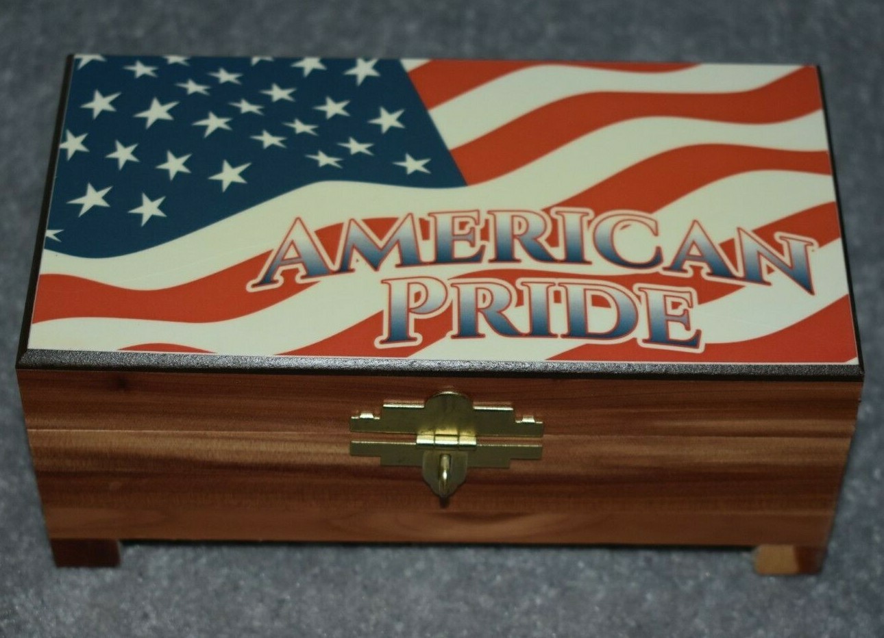 #71 AMERICAN PRIDE KEEPSAKE JEWELRY WOOD CEDAR BOX W/LOCK