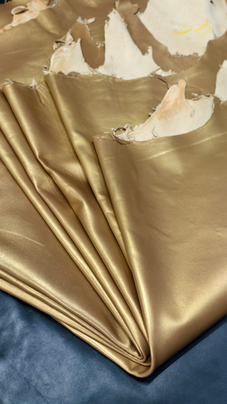 GOLDEN METALLIC Lambskin Leather Hides Indian Lambskin Skins Whole Hides 5sqf