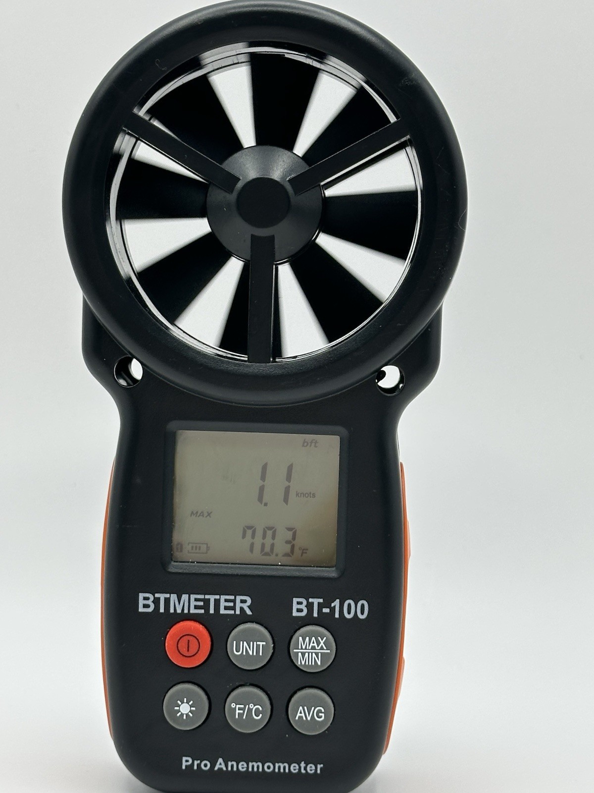 Anemometer Digital Wind Speed Meter Handheld Wind Speed and Wind Chill Wind Temp