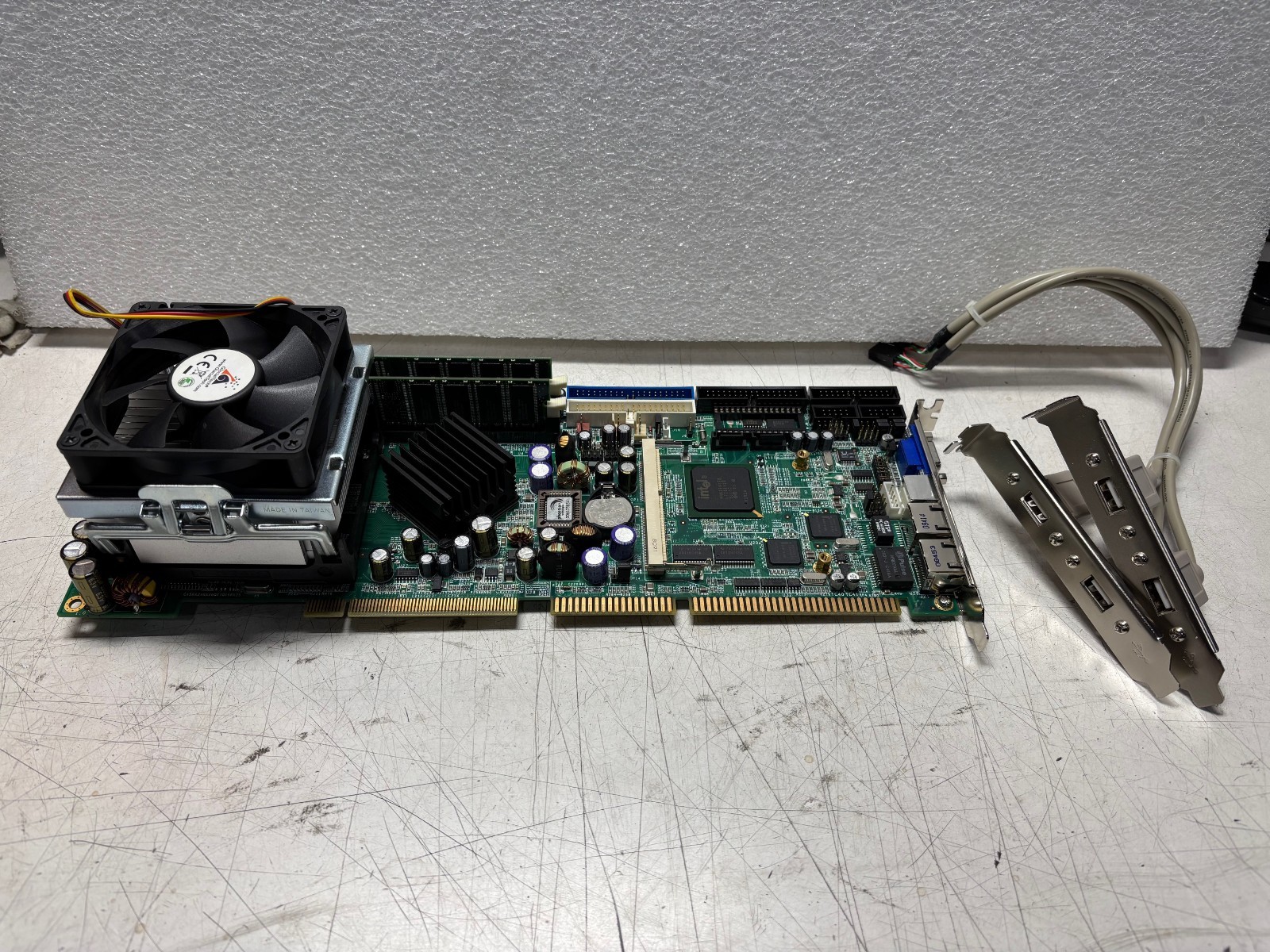 IBase IB840F-H6B-1027 CPU 2.40GHz w/ 2GB RAM Single Board Computer