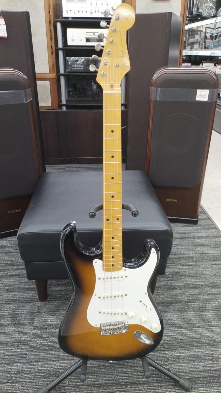 FENDER Electric Guitar St-57 Used