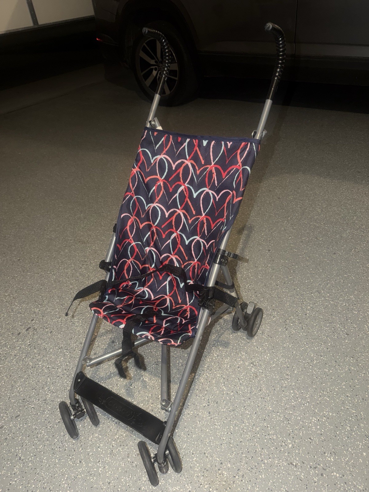 Lightweight Folding Umbrella Stroller Black Red White Pattern Single Seat