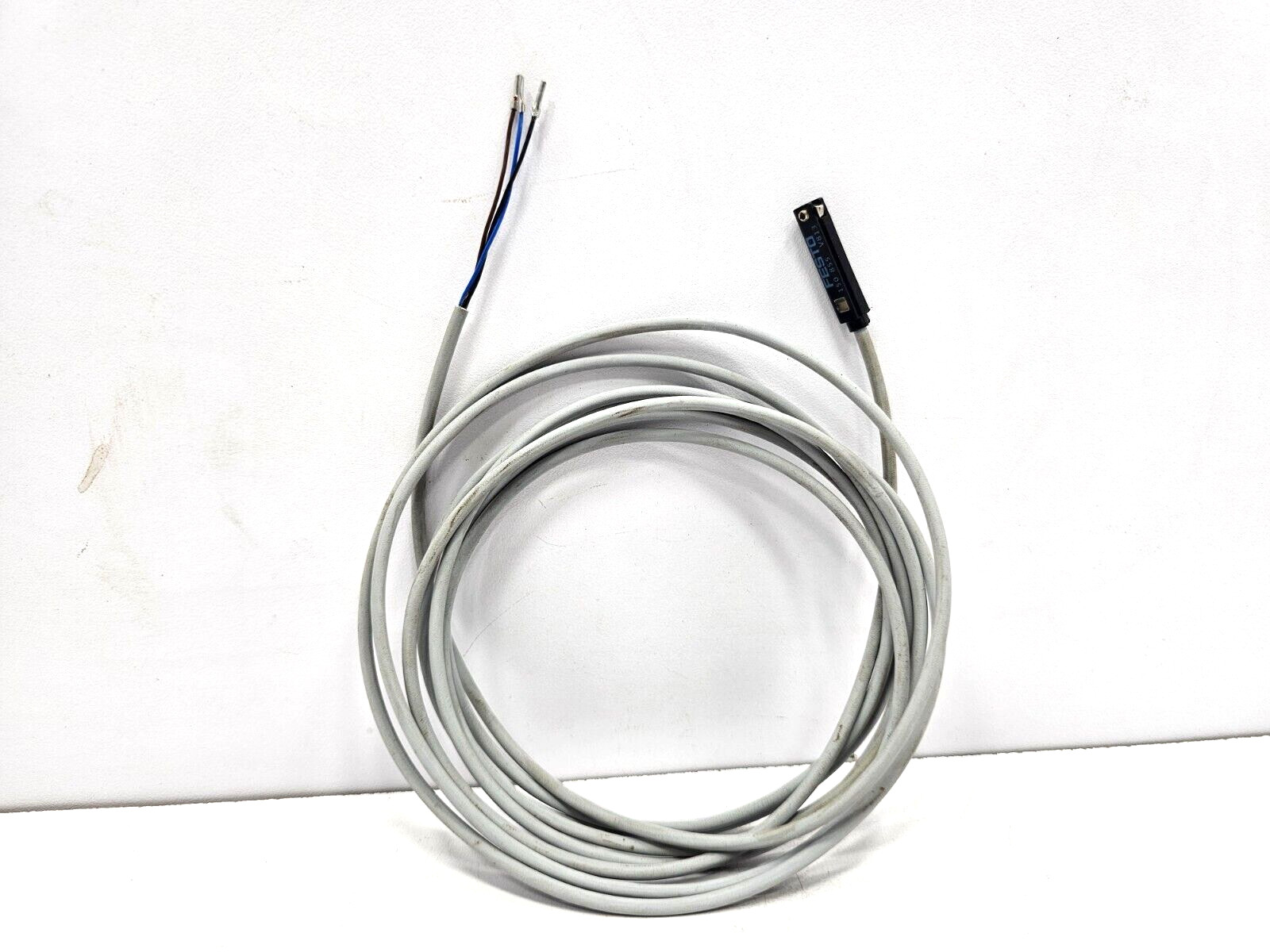 SME-8-K-LED-24 FESTO INDUCTIVE PROXIMITY SWITCH SME8KLED24