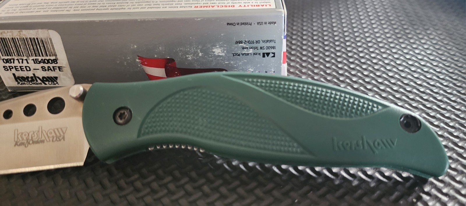 KERSHAW USA 1540 BLIZZARD GREEN HANDLE FOLDING KNIFE