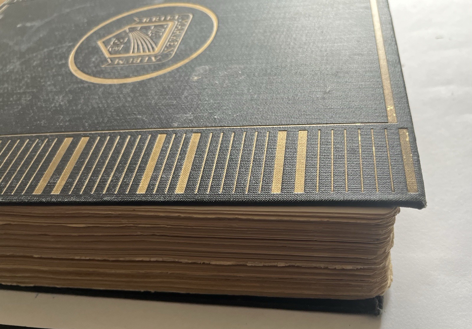 Old Stamp Album Huge 2500+ Stamps L-W Europe Lots Of Interesting Items