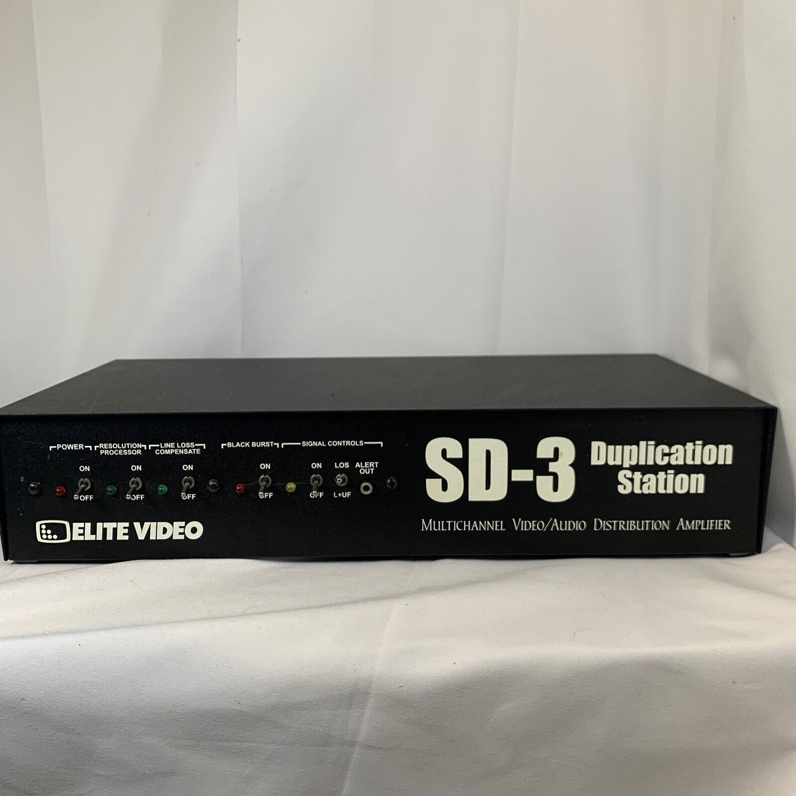 Elite Video SD-3 Duplication Station Multichannel Video/Audio Distribution Amp
