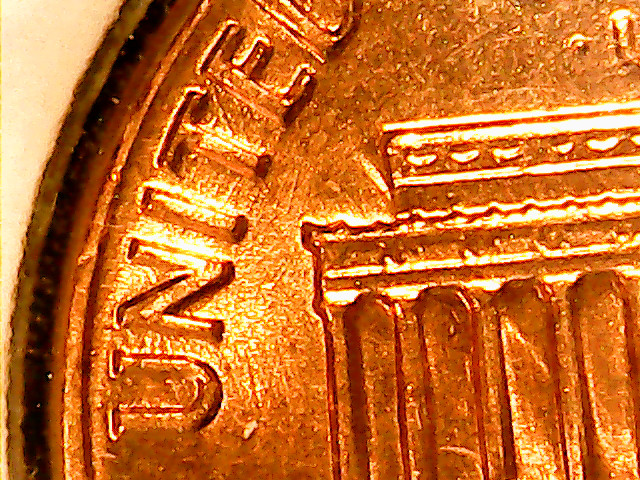 1972-D Error BU RED Lincoln Memorial Cent (Lightning Bolt Mark) Reverse