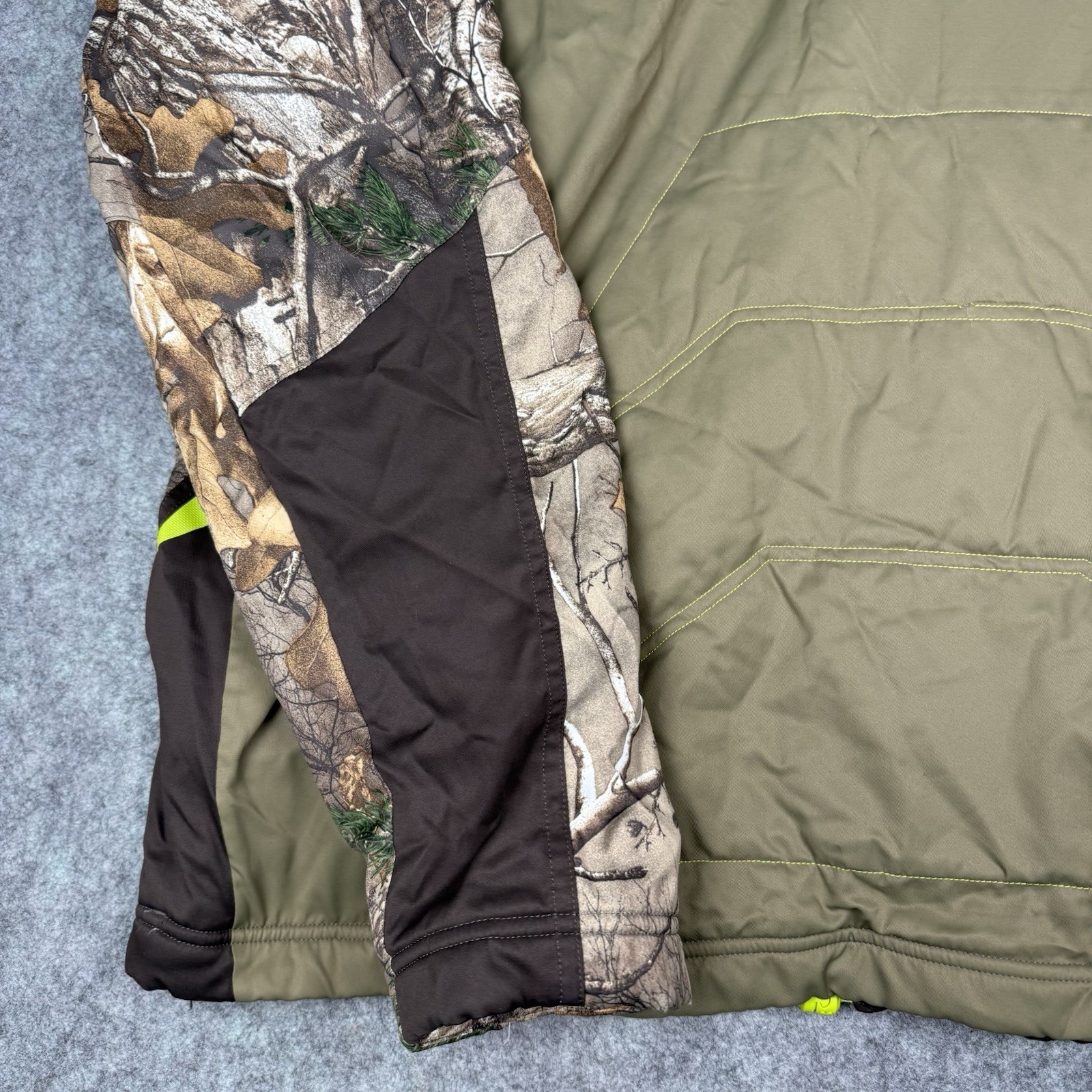 Under Armour Scent Control Infrared Camo Hooded Barrier Jacket Realtree 2XL