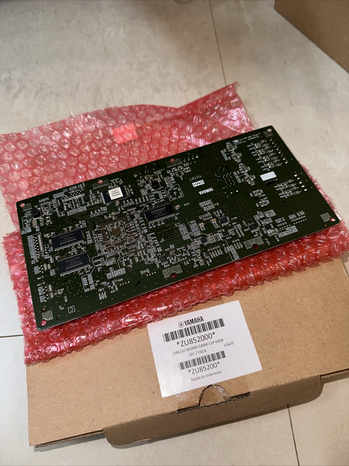 YAMAHA CLP-64B DM Circuit Board