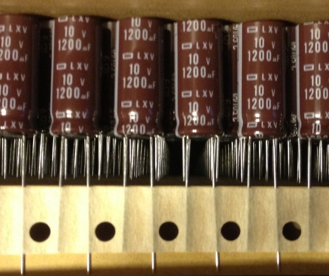 10 PCS NIPPON CAP AL 1200UF 1200MF 10V 20% RADIAL (REPLACING FOR 6.3V ) ORIGINAL