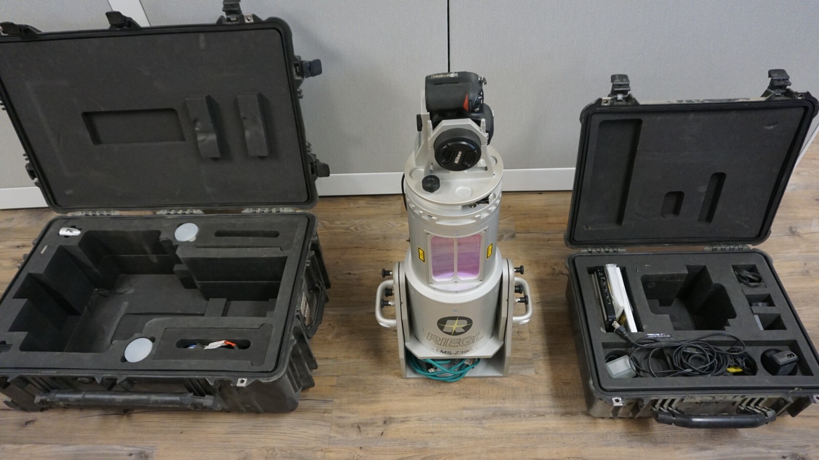 RIEGL LMS-Z390i 3d Laser Scanner